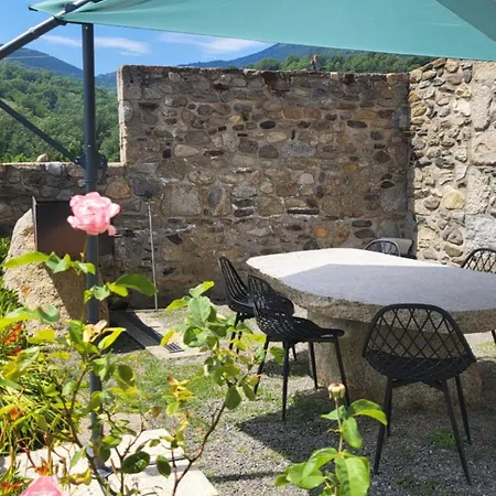 La Casa Del Jardi - Jardin Clos, Wifi, Authentique Semesterbostad Angoustrine